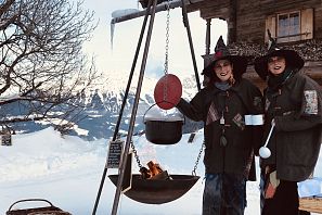 Zimní stanice čarodějnic Kessel SkiWelt Söll