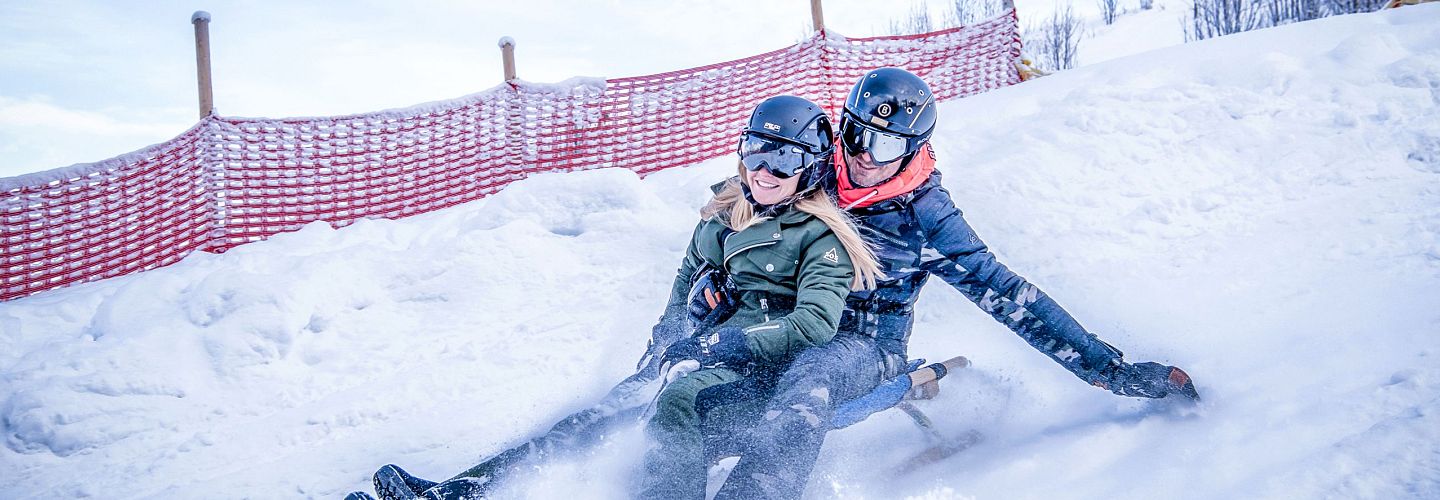 astberg-rodelbahn-going-am-tag-in-skiwelt