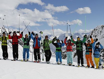 freeride-camp-westendorf-team-im-winter-in-skiwelt-wilder-kaiser-brixental-15