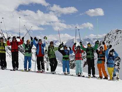 freeride-camp-westendorf-team-im-winter-in-skiwelt-wilder-kaiser-brixental-4