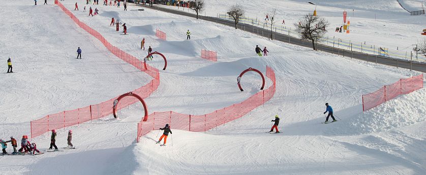 mini-playground-funpark-fuer-anfaenger-skiwelt-westendorf-1-2