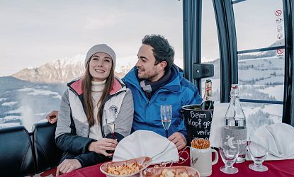 romantische-gondelfahrt-am-abend-mit-sekt-in-skiwelt-soell-5